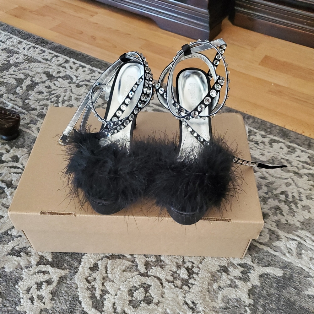 Dollskill heels